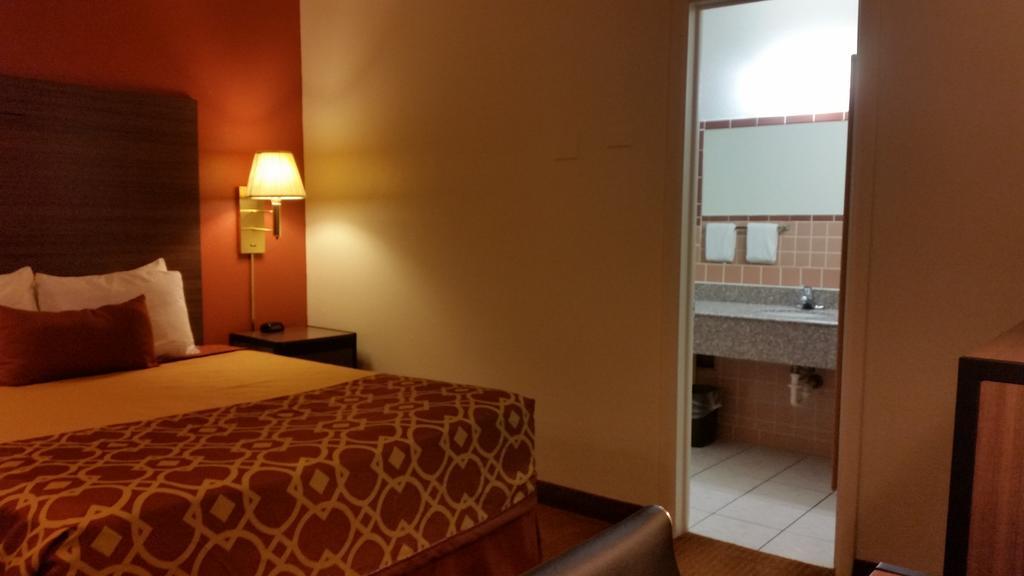 American Inn Of Liberal 外观 照片